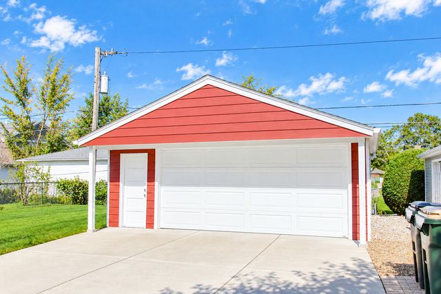 7510 W Jonquil Terrace, Niles, IL 60714