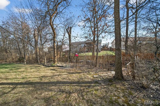 28 Bittersweet Drive, Troy, MO 63379