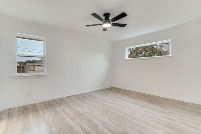 4110 Skyline Drive, Rowlett, TX 75088