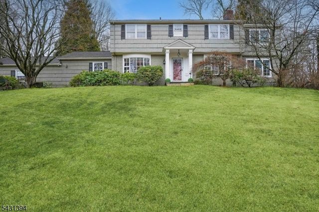 29 Blackberry Ln, Morris Twp., NJ 07960