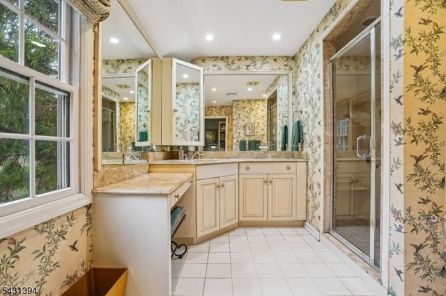 29 Blackberry Ln, Morris Twp., NJ 07960