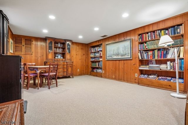 29 Blackberry Ln, Morris Twp., NJ 07960