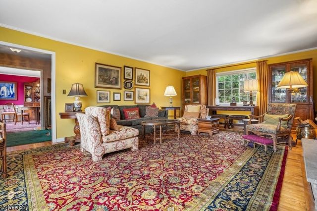 29 Blackberry Ln, Morris Twp., NJ 07960