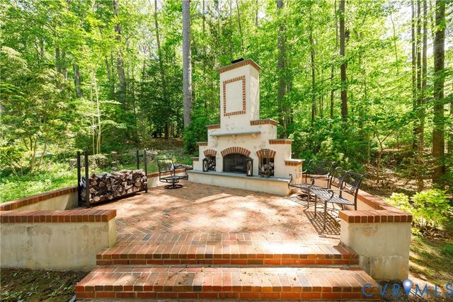 14491 Three Oaks Ter, Montpelier, VA 23192
