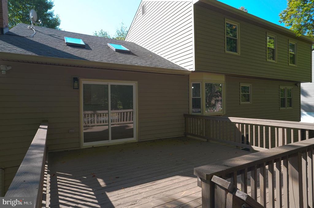 4744 HICKORY NUT PL, Dumfries, VA 22025