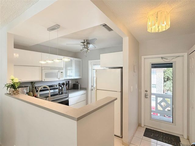 5171 W Oakland Park Boulevard 312, Lauderdale Lakes, FL 33313