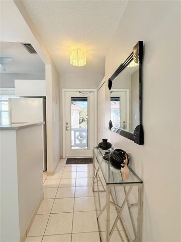 5171 W Oakland Park Boulevard 312, Lauderdale Lakes, FL 33313
