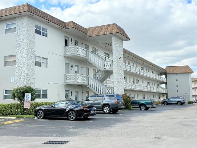 5171 W Oakland Park Boulevard 312, Lauderdale Lakes, FL 33313