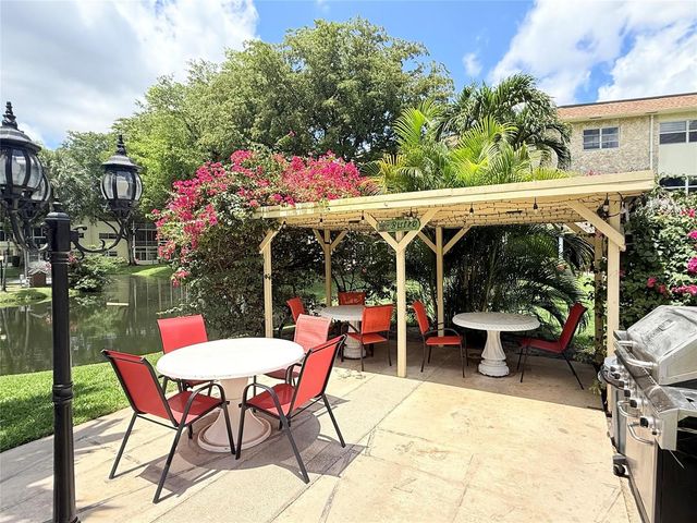 5171 W Oakland Park Boulevard 312, Lauderdale Lakes, FL 33313