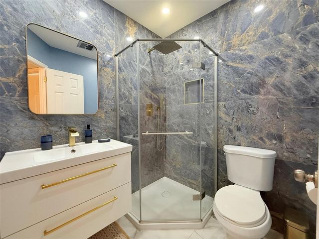5171 W Oakland Park Boulevard 312, Lauderdale Lakes, FL 33313