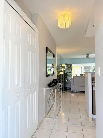 5171 W Oakland Park Boulevard 312, Lauderdale Lakes, FL 33313