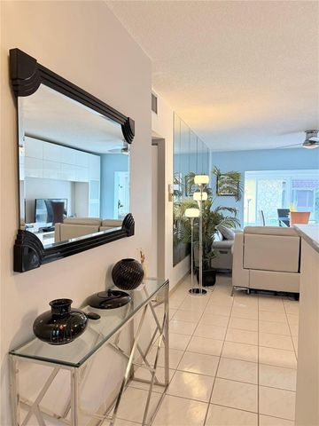 5171 W Oakland Park Boulevard 312, Lauderdale Lakes, FL 33313