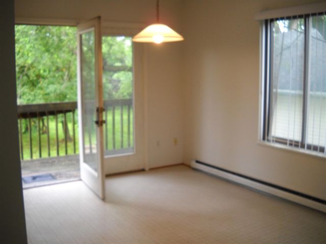 755 N Maple Road, Ann Arbor, MI 48103