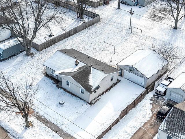 621 W 7TH STREET, Kaukauna, WI 54130