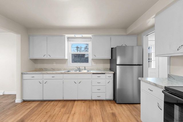 621 W 7TH STREET, Kaukauna, WI 54130