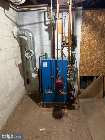 571 BEECH AVE, Hershey, PA 17033