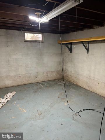 571 BEECH AVE, Hershey, PA 17033