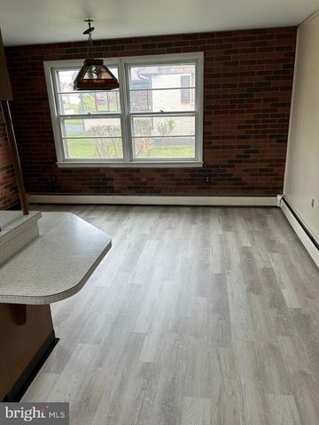 571 BEECH AVE, Hershey, PA 17033