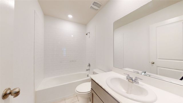 717 Cottonwood Way, Royse City, TX 75189