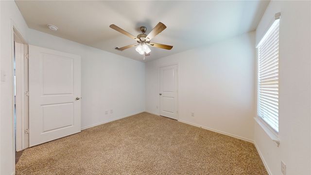 717 Cottonwood Way, Royse City, TX 75189