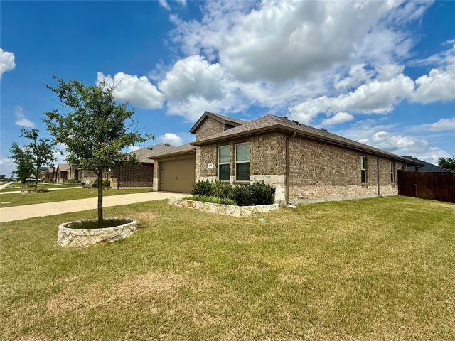 717 Cottonwood Way, Royse City, TX 75189