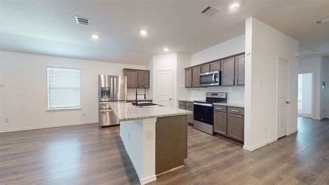 717 Cottonwood Way, Royse City, TX 75189