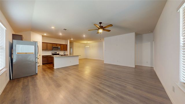 717 Cottonwood Way, Royse City, TX 75189