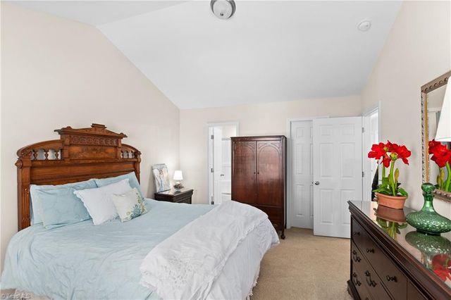 93 Geoffrey Way, Kernersville, NC 27284