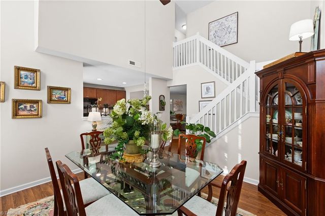 93 Geoffrey Way, Kernersville, NC 27284