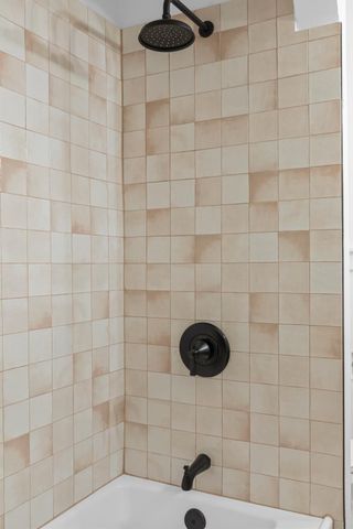 3225 D St, Sacramento, CA 95816