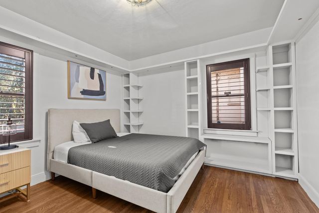 3225 D St, Sacramento, CA 95816