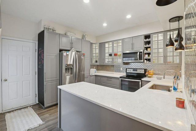 6051 Bridgehaven Drive, Miami Twp, OH 45150