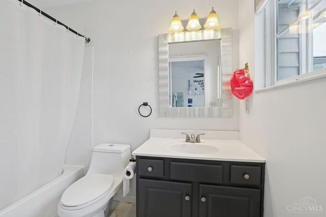 6051 Bridgehaven Drive, Miami Twp, OH 45150