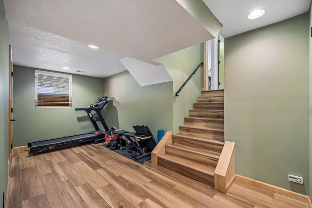 7221 Cornelia Drive, Edina, MN 55435