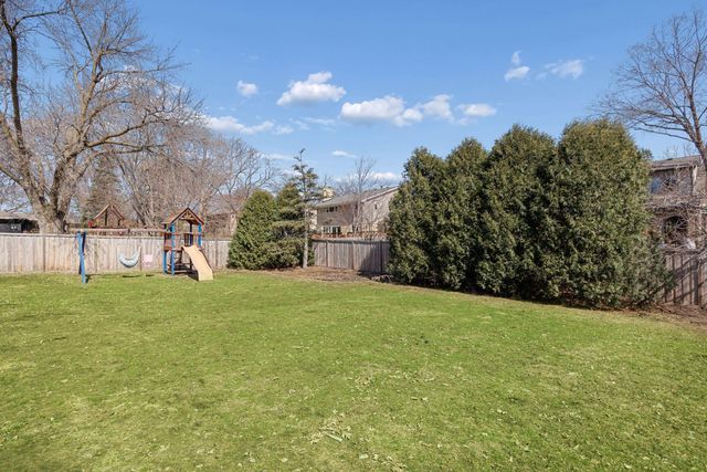 7221 Cornelia Drive, Edina, MN 55435