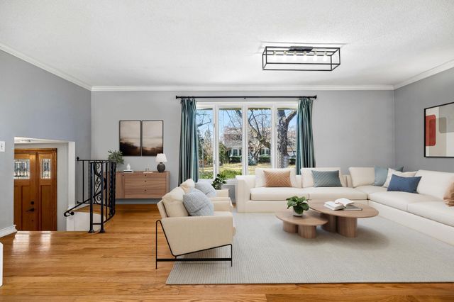 7221 Cornelia Drive, Edina, MN 55435