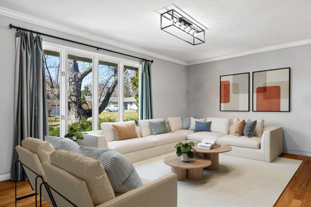 7221 Cornelia Drive, Edina, MN 55435