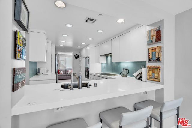 140 Ocean Park Boulevard 628, Santa Monica, CA 90405