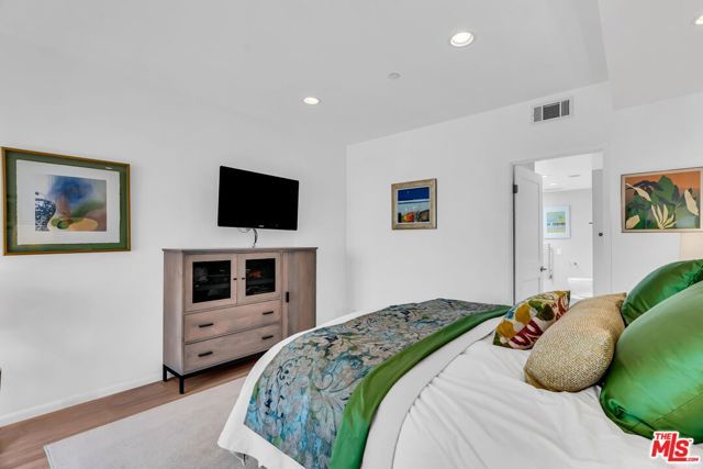 140 Ocean Park Boulevard 628, Santa Monica, CA 90405