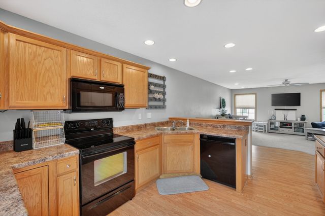 2989 Park Place, Norwalk, IA 50211