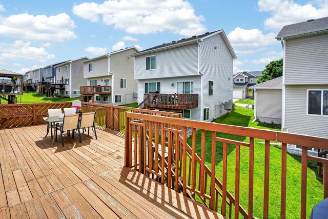 2989 Park Place, Norwalk, IA 50211