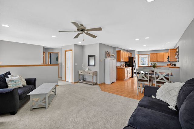 2989 Park Place, Norwalk, IA 50211