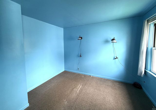 1917 7th Street, Bedford, IN 47421