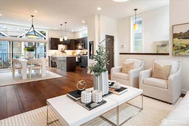 3832 S Edmunds Street Ct, Seattle, WA 98118