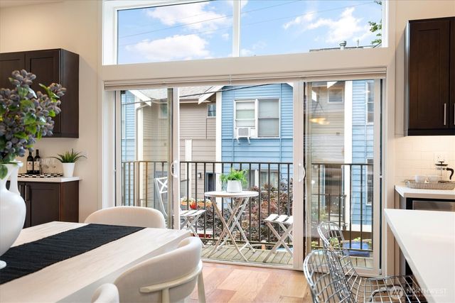 3832 S Edmunds Street Ct, Seattle, WA 98118