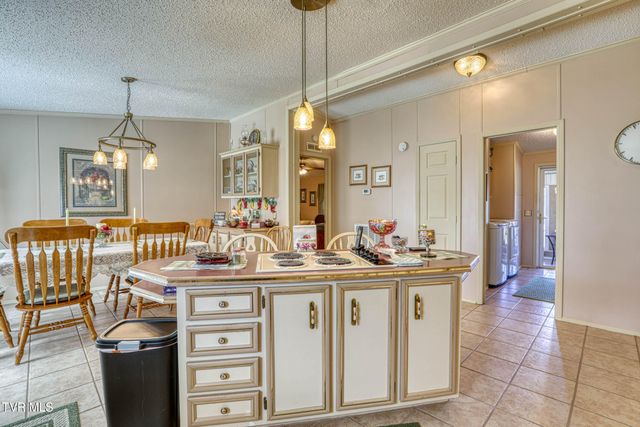 102 Thorps Chapel Road, Rogersville, TN 37857