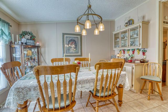 102 Thorps Chapel Road, Rogersville, TN 37857