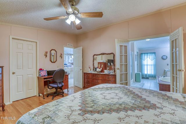 102 Thorps Chapel Road, Rogersville, TN 37857