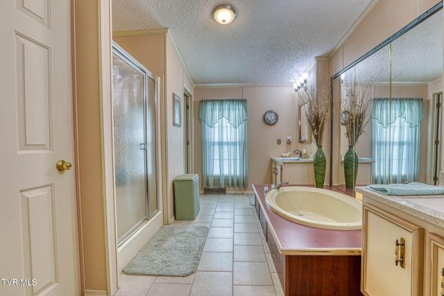 102 Thorps Chapel Road, Rogersville, TN 37857