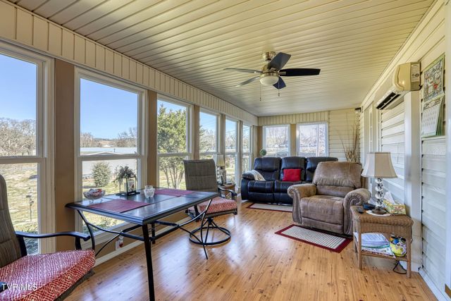 102 Thorps Chapel Road, Rogersville, TN 37857